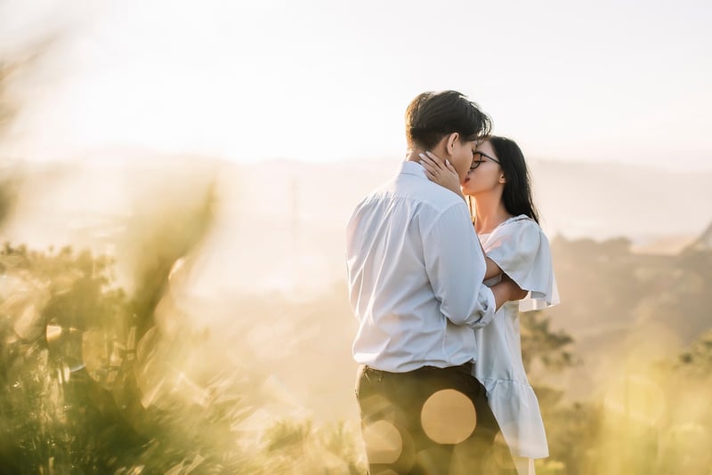 Romantic Kisses