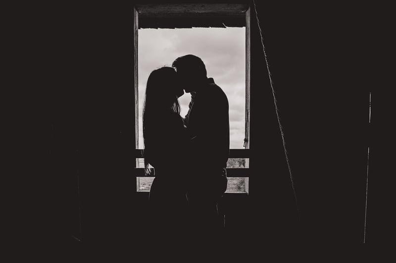 Romantic Kiss